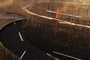 海南藏族砼烟囱新建施工现场