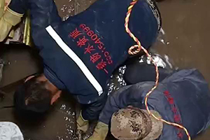 海南藏族电梯井堵漏施工视频